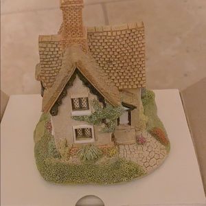 Lilliput lane cottage